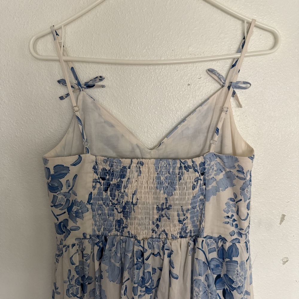 CeCe Women's White Blue Floral Maxi Dress Ruched V Neck Bodice Box Straps Size S - Picture 6 of 12